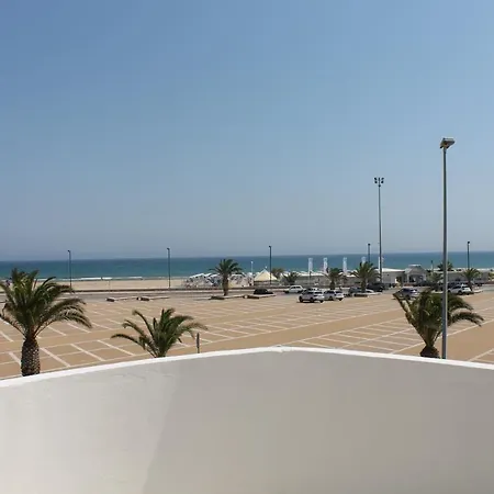 Palazzo Manfredi Vista Mare Con Parcheggio 2*