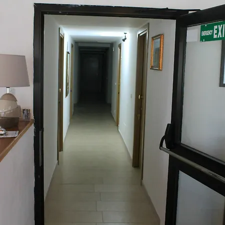 Palazzo Manfredi Vista Mare Con Parcheggio