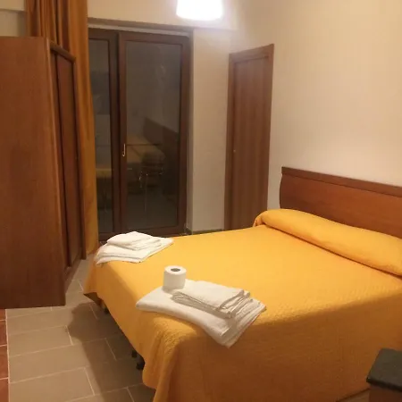 Palazzo Manfredi Vista Mare Con Parcheggio Отель типа 