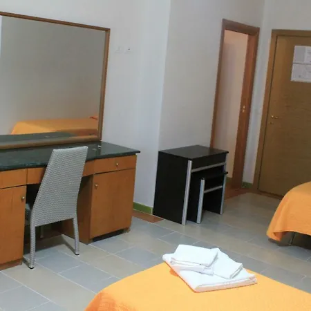 Palazzo Manfredi Vista Mare Con Parcheggio Отель типа 