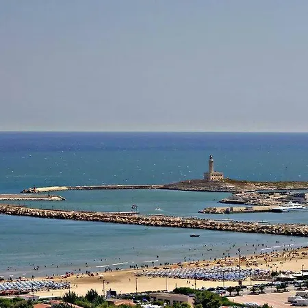 Palazzo Manfredi Vista Mare Con Parcheggio 2*